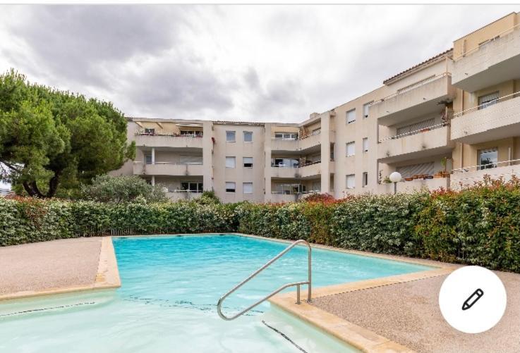Superbe Appartement T3 Avec Piscine Montpellier Exterior photo